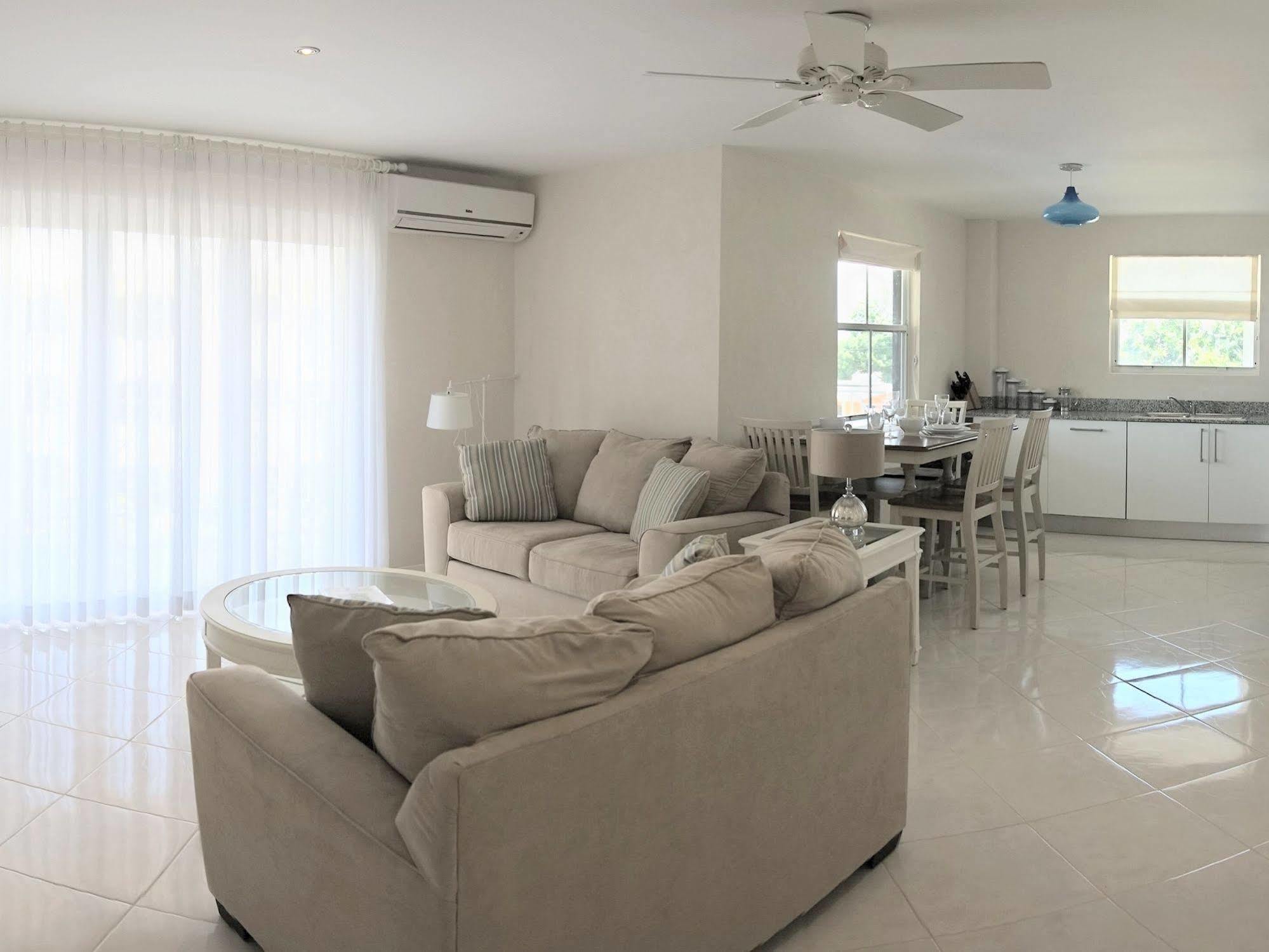 Lantana Resort Barbados By Island Villas Saint James Exteriör bild